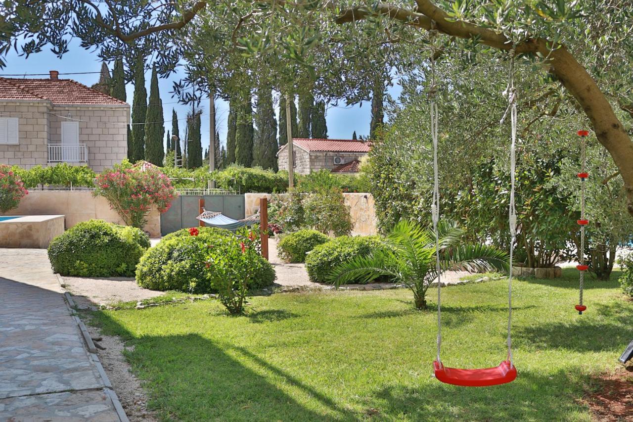 Villa Grand Pinea Čilipi Zewnętrze zdjęcie