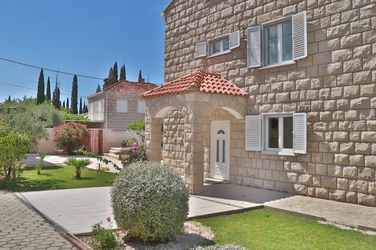 Villa Grand Pinea Čilipi Zewnętrze zdjęcie
