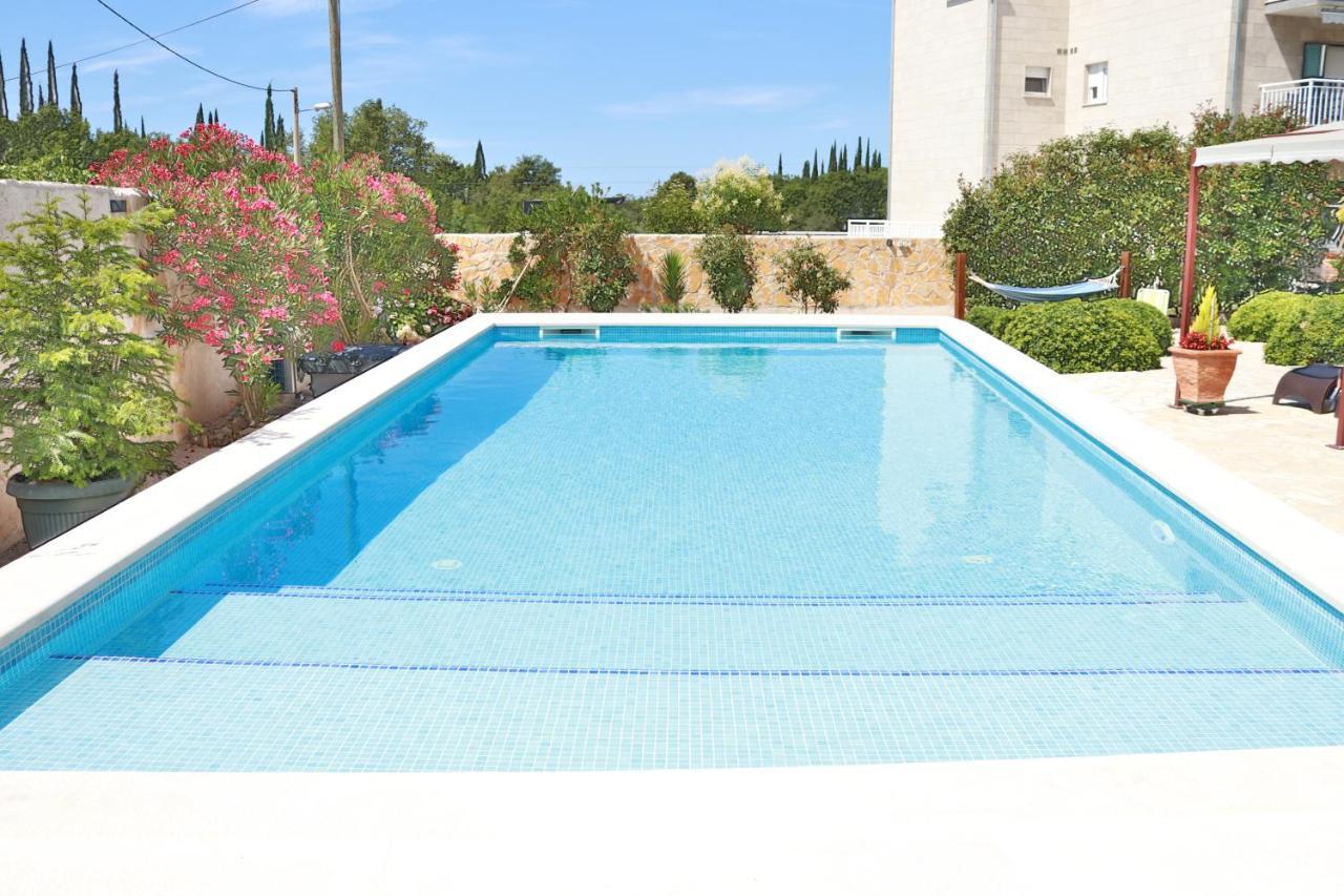 Villa Grand Pinea Čilipi Zewnętrze zdjęcie