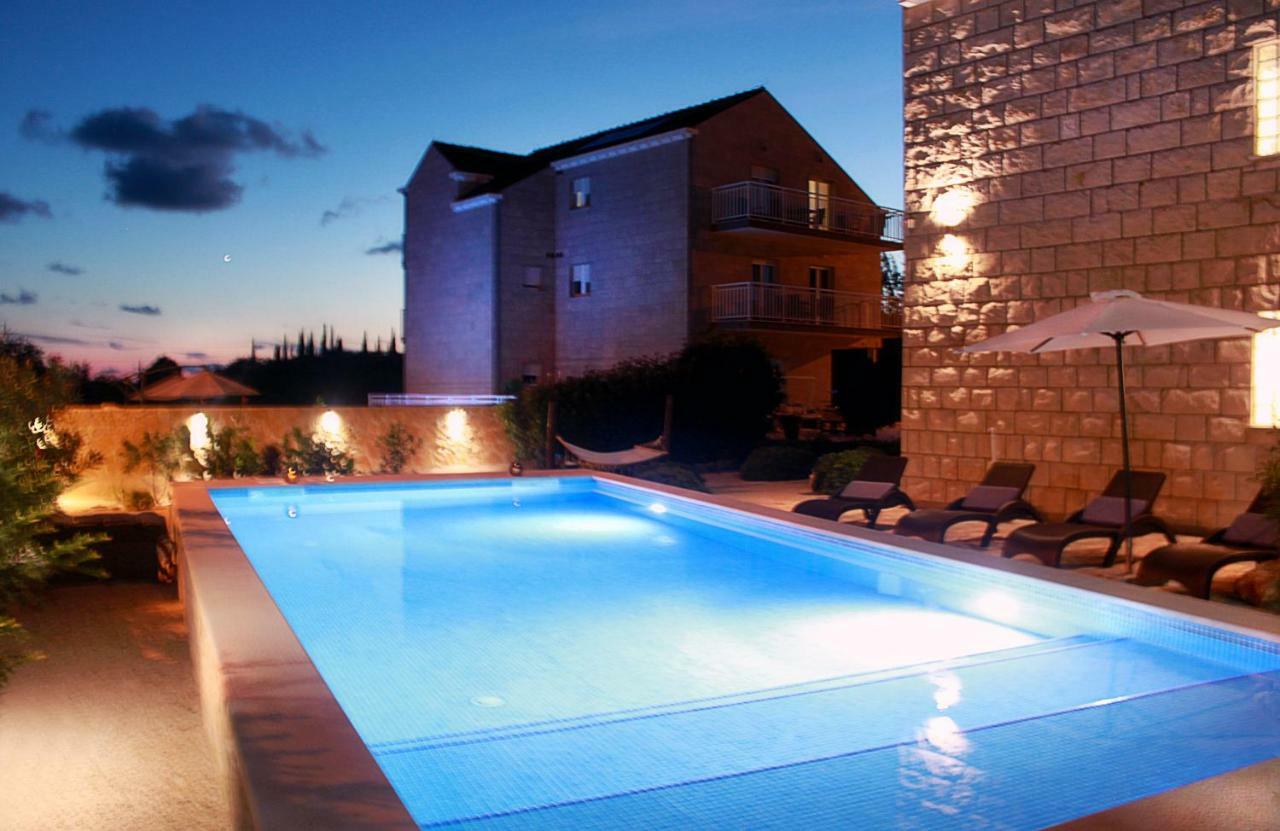 Villa Grand Pinea Čilipi Zewnętrze zdjęcie